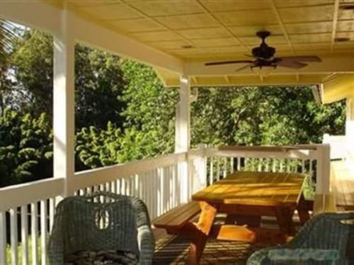 Bamboo Valley Inn, Room