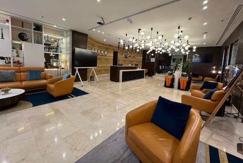 Ramada Encore by Wyndham Doha, Lobby