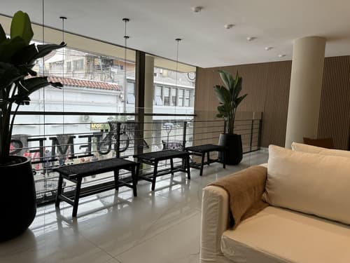 Guemes Hotel & Spa, Lobby sitting area