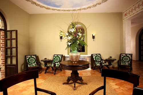 Guaycura Boutique Hotel Beach Club & Spa, Lobby