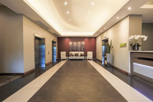 Holiday Inn Johannesburg - Rosebank by IHG, Interior entrance