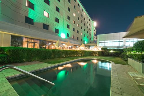 Holiday Inn Johannesburg - Rosebank by IHG, Pool