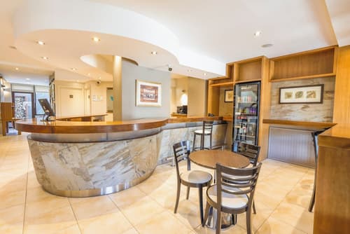 Hotel Carlos V Patagonia, Reception