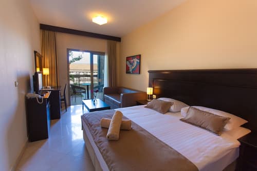 Blue Waves Resort, Room