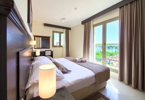 Blue Waves Resort, Room