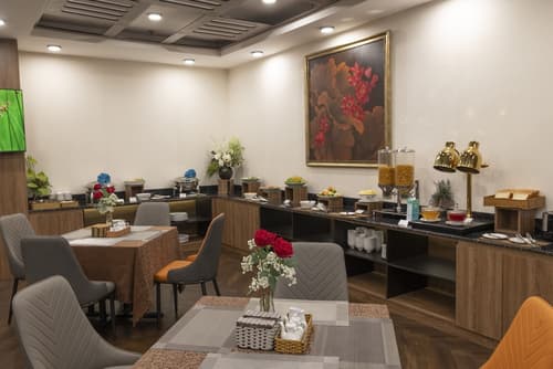 Viet Lotus Saigon Hotel, Restaurant