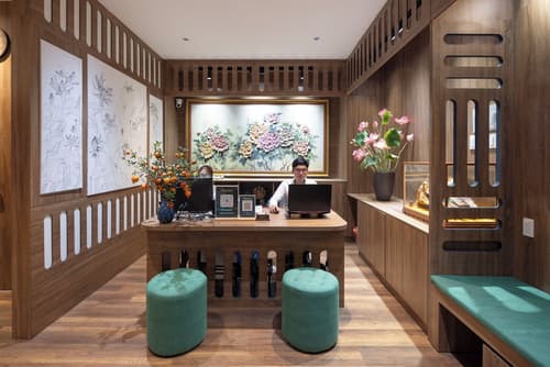 Viet Lotus Saigon Hotel, Reception