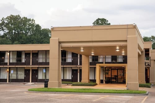 Hotel Francis, Front of property
