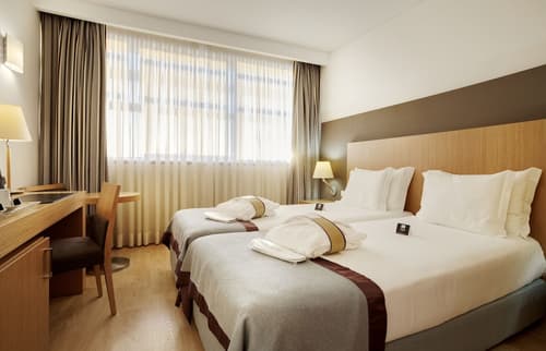 Mercure Lisboa Almada