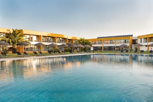 Vila Park, Primary image