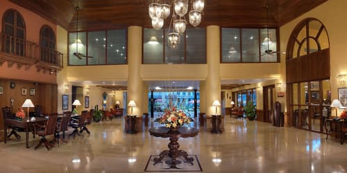 Acron Candolim Regina, Lobby