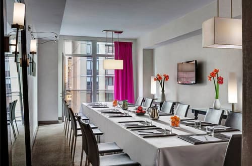 Royalton Park Avenue, Meeting facility