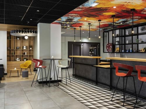 Ibis Marseille Centre Préfecture, Reception