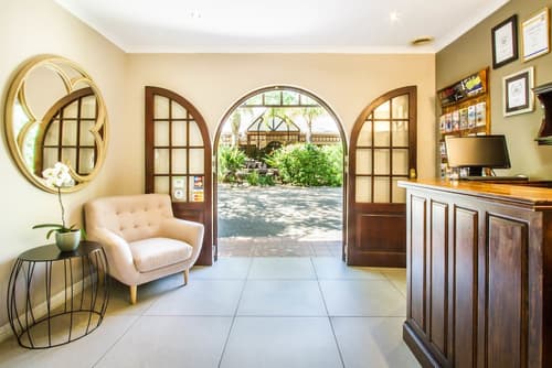 Hlangana Lodge, Check-in/check-out kiosk