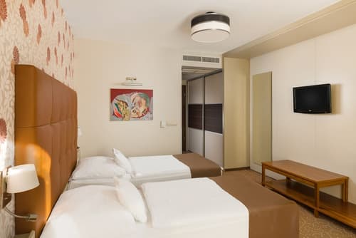Corso Hotel Pécs, Room