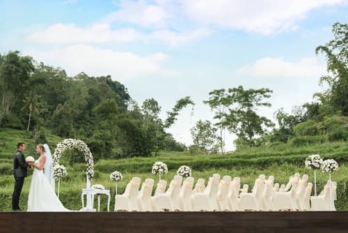 Homm Saranam Baturiti, Property amenity