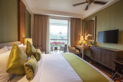 Homm Saranam Baturiti, Room