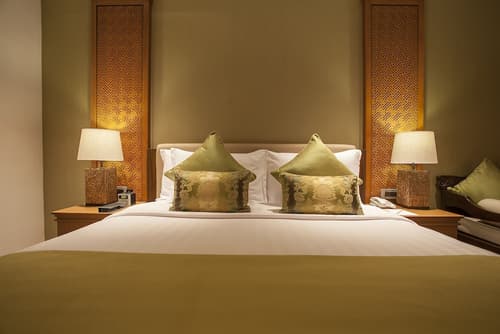 Homm Saranam Baturiti, Room