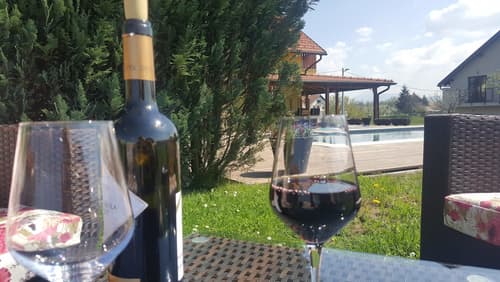 House Tina - Bed and Breakfast, Outdoor pool