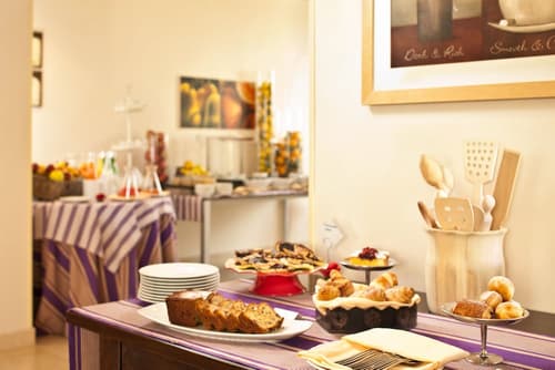 Al Tezzon Hotel, Breakfast area