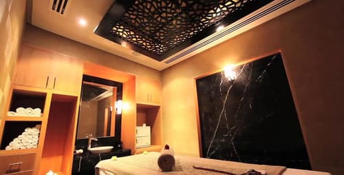 Radisson Blu Marina Hotel Connaught Place