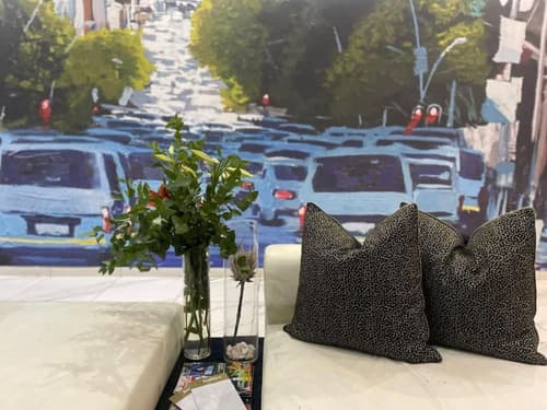 Reef Hotel, Reception