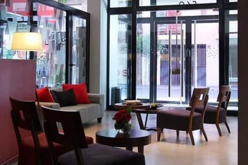 Monserrat Apart Hotel, Lobby sitting area