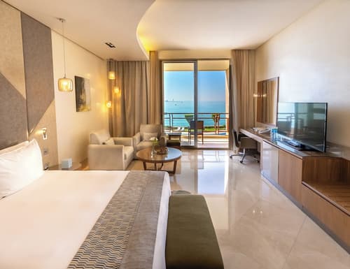 Marina Hotel Kuwait, Room