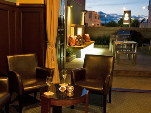 The Crown Hotel Napier