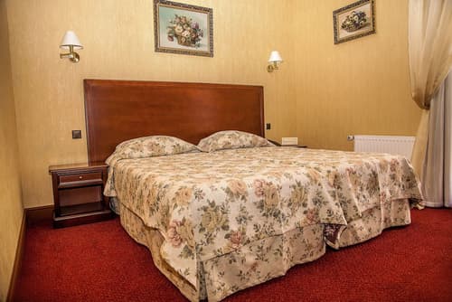 Optima Collection Kamianets-Podilskyi, Room