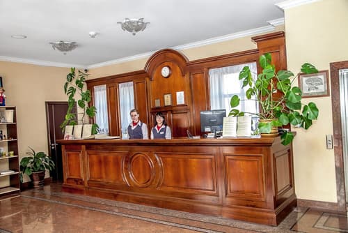 Optima Collection Kamianets-Podilskyi, Reception