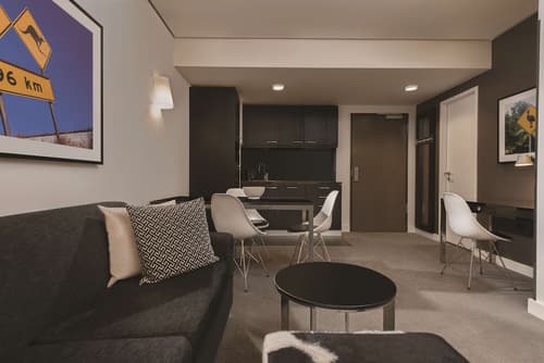 Adina Apartment Hotel Berlin Hackescher Markt