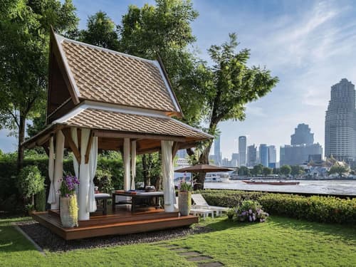 ibis Bangkok Riverside