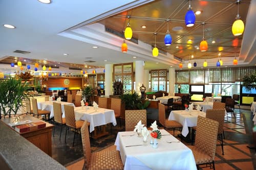 Felix River Kwai Resort, Restaurant