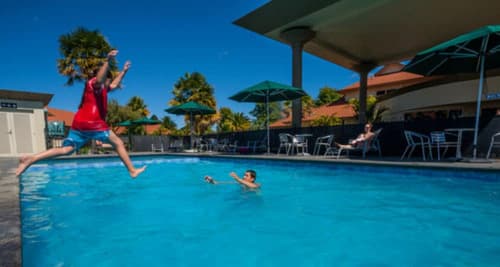 Regal Palms Resort, Outdoor pool