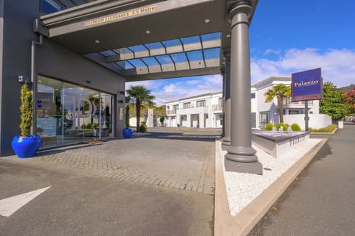 Palazzo Motor Lodge, Reception