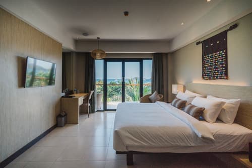 Bintang Flores Hotel
