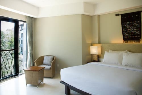 Bintang Flores Hotel, Room