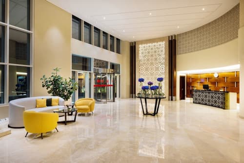 Grand Millennium Al Wahda, Lobby