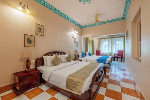 Suryaa Villa - A City Centre Hotel, Room
