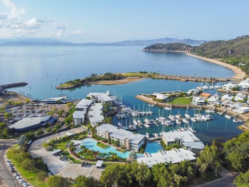 Peppers Blue on Blue, Primary image