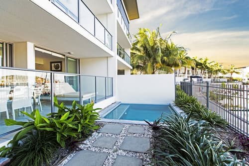 Peppers Blue on Blue, Room