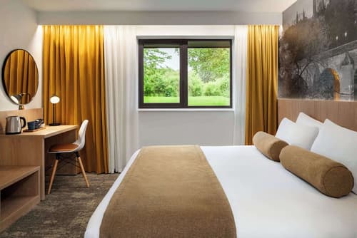 Super 8 by Wyndham Durham, Room