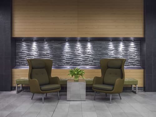 Radisson Blu Waterfront Hotel, Lobby