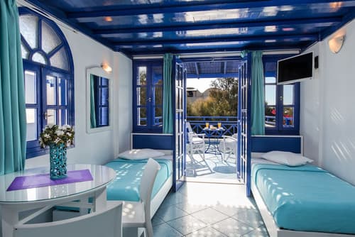 Samson's Village, Room