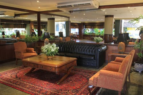 Nobile Hotel Premier Hill, Lobby sitting area