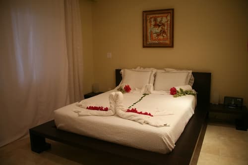The Atrium Resort, Room