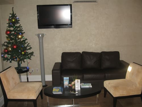 The Atrium Resort, Lobby sitting area