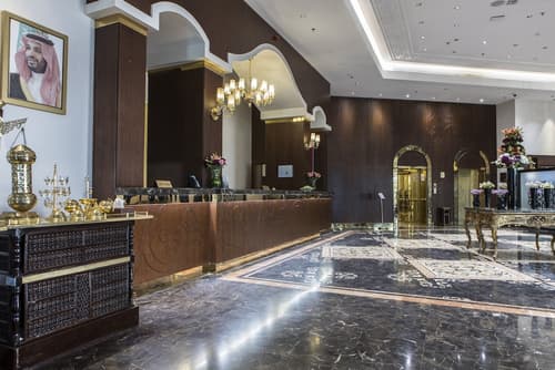 Crowne Plaza Riyadh Al Waha by IHG, Lobby