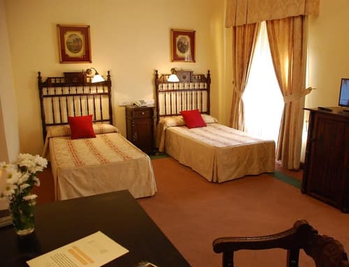 Hotel Alvar Fañez, Room